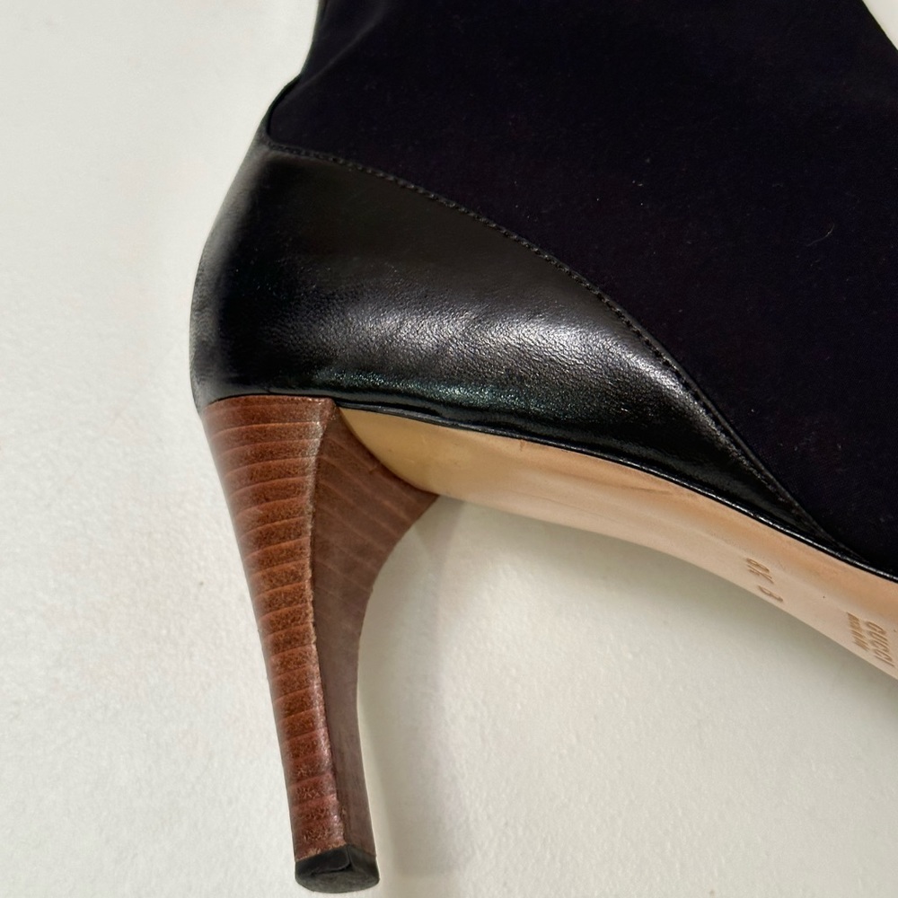 GUCCI vintage black elastic type material with black leather on sides and back - Picture 4 of 5